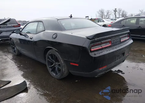 2016 Dodge Challenger Sxt Plus z USA, uszkodzony, nr VIN 2C3CDZAG2GH264235